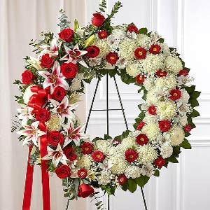 Florham Park Florist | Red Rose Wreath